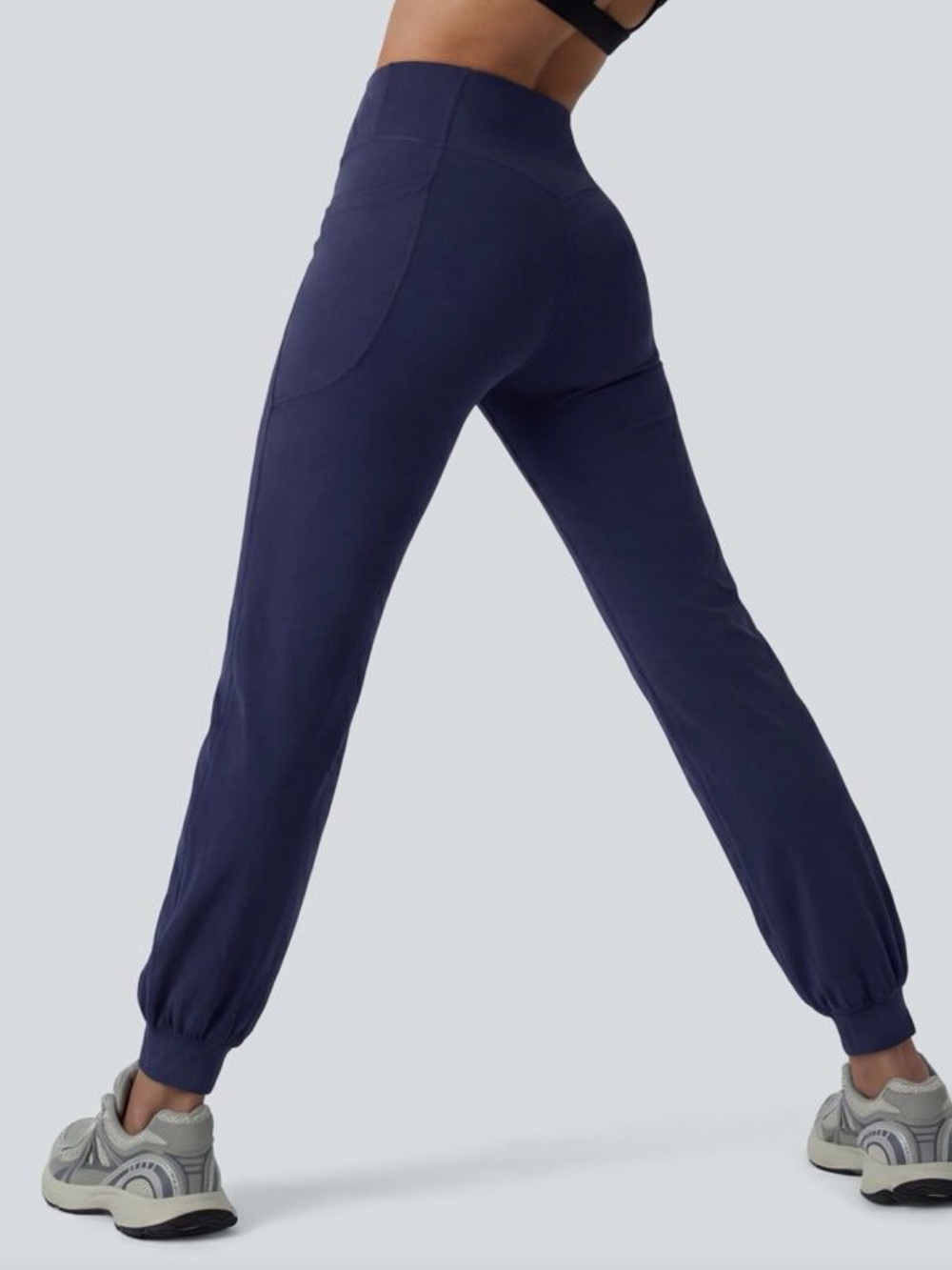 Fabletics Athletic Bundle - Picture 5 of 7